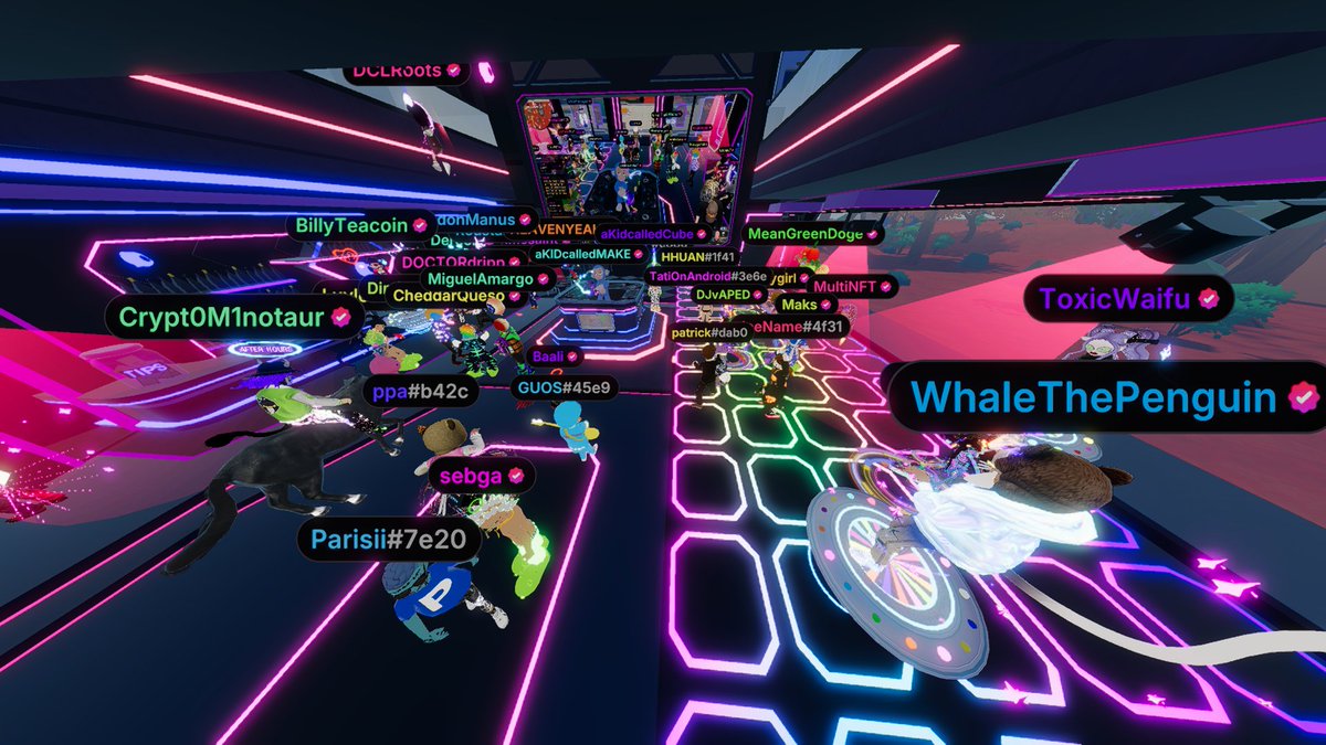 Alan Howick In Decentraland tweet media