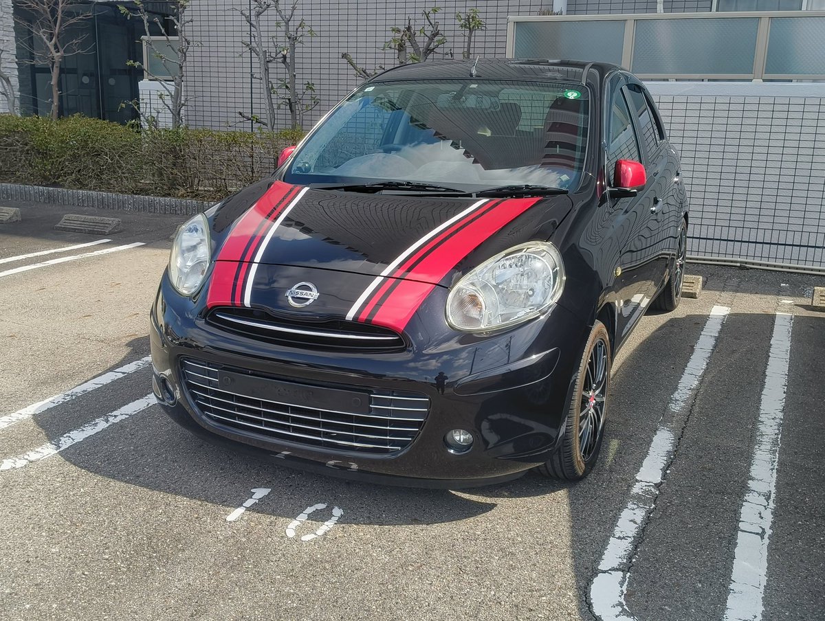 tearicase's tweet photo. カッティングとラッピングの違い(所感)

平面ならカッティングの方が剥がれにくい気が。複雑な形状はラッピング。写真のようなパターンならカッティングの方が向いてる。ラッピングの、特に空気抜き加工がしてあるものは角がめくれると、あっという間に剥がれてくる。

無論、脱脂はもちらも必須。 https://t.co/B0ceZ470LC
