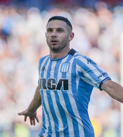 Feliz día a nosotros 🩵🤍

Feliz día a toda la familia de #Racing 🫶🏻

En las buenas y en las malas mucho más!