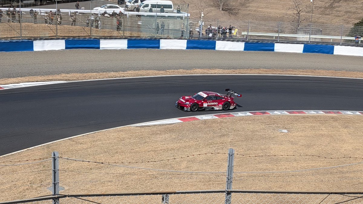 meso11181's tweet photo. スーパーGT公式テスト岡山来てみた
#スーパーGT
#スーパーGT公式テスト岡山 https://t.co/DEzlETmLDy