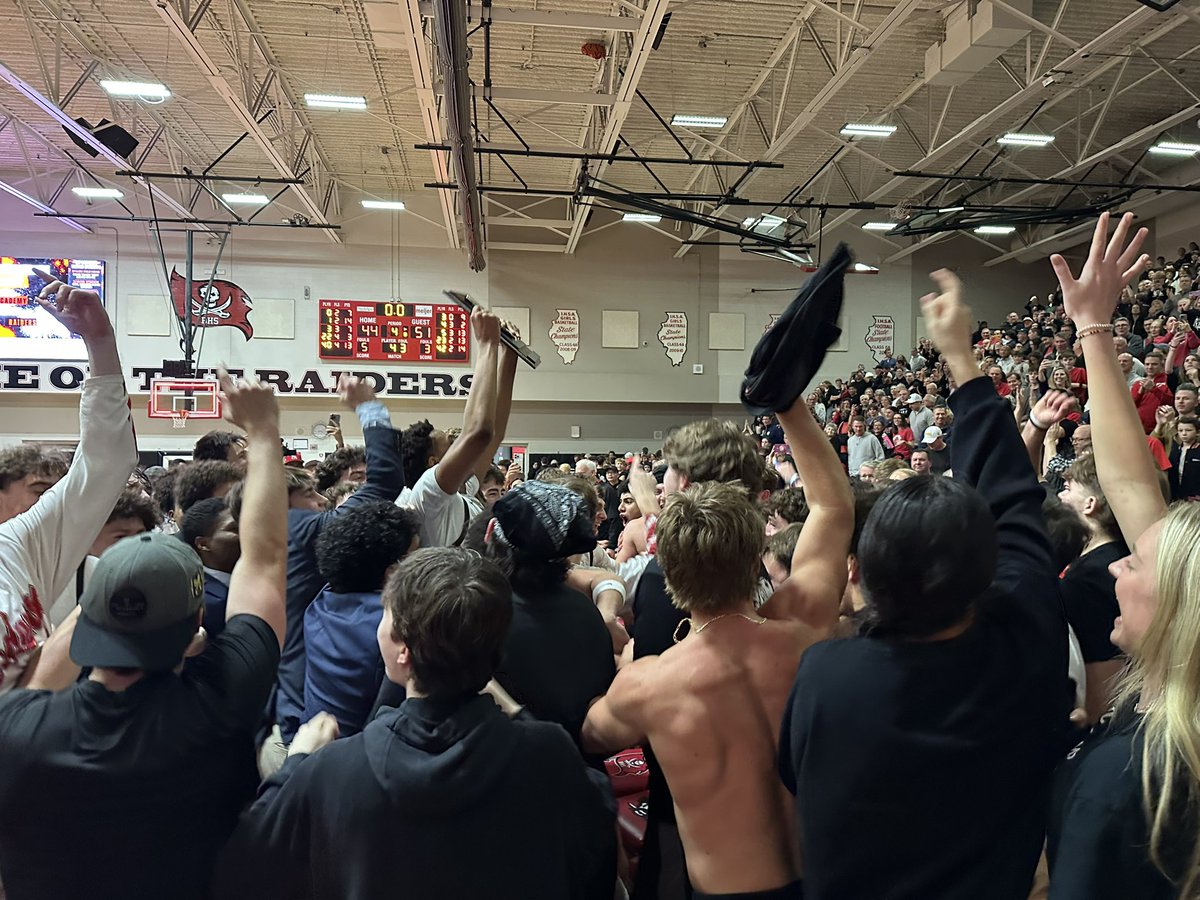 BenetAthletics's tweet photo. SECTIONAL CHAMPIONS! 🏀🏆

Congratulations to the Benet Boys Varsity Basketball Team on winning the IHSA Sectional Championship with a 51-44 victory over Bolingbrook.

The journey continues — onto the next round!
#BenetAthletics #RedwingNation #SectionalChampions https://t.co/z6rQZeuJaS
