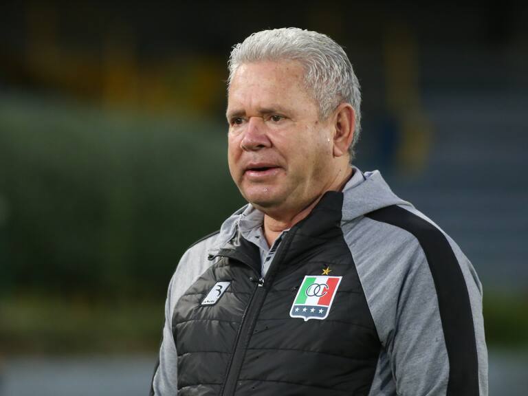 2⃣0⃣8⃣ puntos de Hernán Darío Herrera como técnico del Once Caldas. 

INCUESTIONABLE competitividad con nóminas que no estuvieron y no está en este 2026 entre las 9 más reforzadas del FPC.

"El Arriero" Herrera entre los 5 MÁS GRANDES TÉCNICOS EN TODA LA HISTORIA DEL ONCE CALDAS.