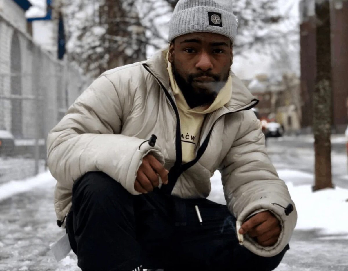 ウーゴ・アルーダ。 🪮 tweet media