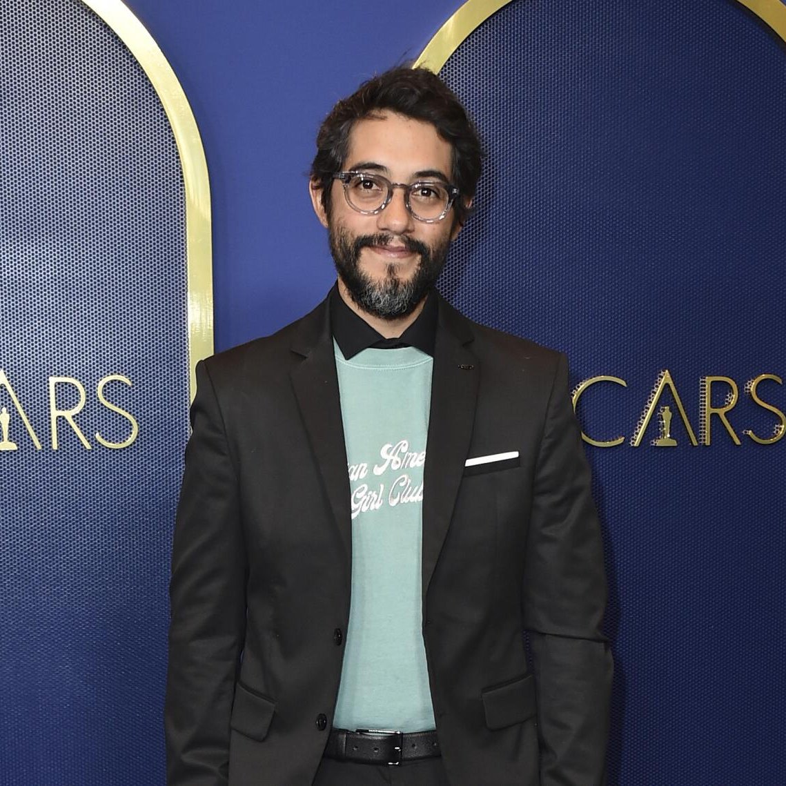 DTVANews's tweet image. Carlos López Estrada ("Raya And The Last Dragon") was originally going to direct "WISH" when asked about his scrapped Walt Disney Animation Studios project via Reddit AMA.

"It was Wish, i was sad to leave but wasn't super on board with the direction it took, it happens"

#Wish