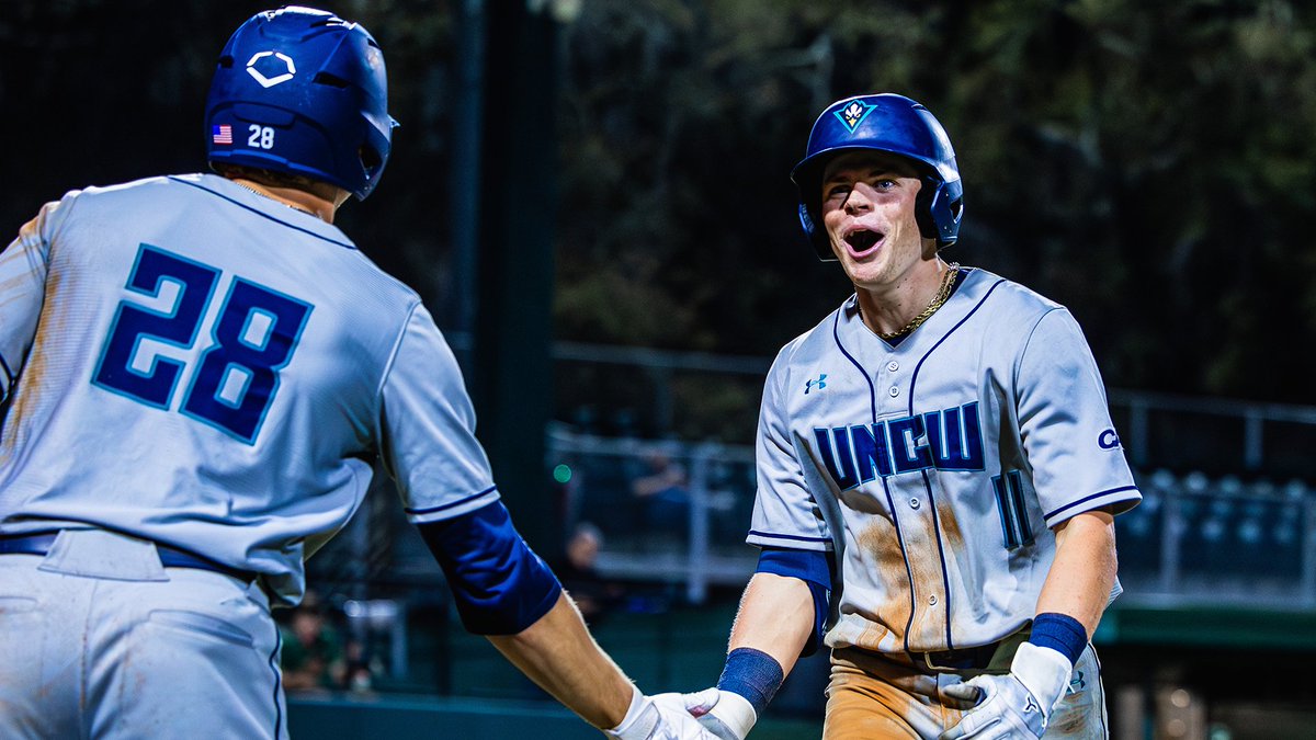 UNCWBaseball's tweet photo. Mason Hughes had four hits to back Connor Marshburn’s dominant start as UNCW topped host Jacksonville, 8-3, on Friday in the opening game of a series at John Sessions Stadium.
Story: https://t.co/dCfrQ9TW08

#seahawkbaseball https://t.co/aKsKqvgzbm