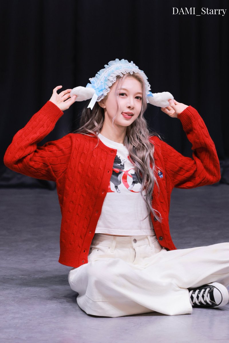 DAMI_Starry's tweet photo. Happy Dami Day💙

#다미 #Dami
 #드림캐쳐 #Dreamcatcher 
 #HappyDamiDay https://t.co/HxDwnoYmme