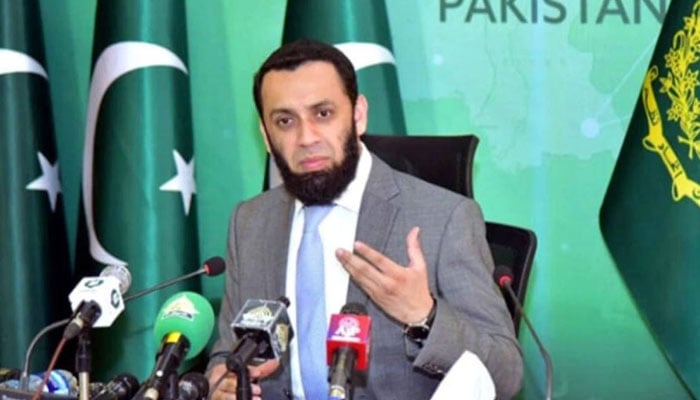 TimesofUrdu's tweet photo. وفاقی وزیر اطلاعات و نشریات عطا اللہ تارڑ نے آپریشن غضب للحق کی تازہ ترین صورتحال سے آگاہ کر دیا، انہوں نے بتایا کہ طالبان رجیم کے527 کا رندے ہلاک 755 سے زائد زخمی ہو چکے ،دشمن کی 237 چیک پوسٹیں تباہ ، 38 پر قبضہ، 205 ٹینک، بکتر بند گاڑیاں اور آرٹلری گنز کو بھی تباہ کر دیا گیا۔ https://t.co/1Cugqwkc5q