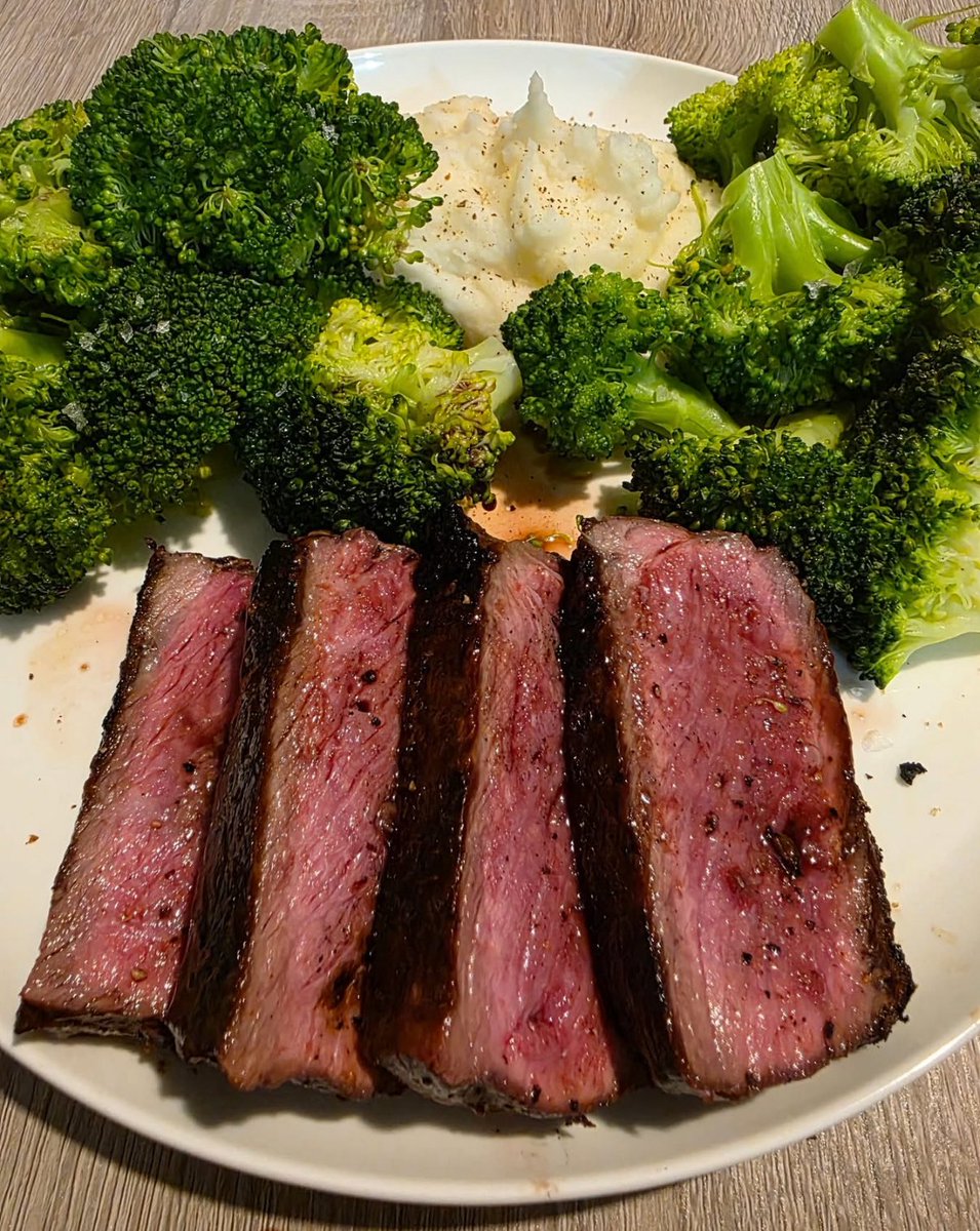 Food Pleaser tweet media