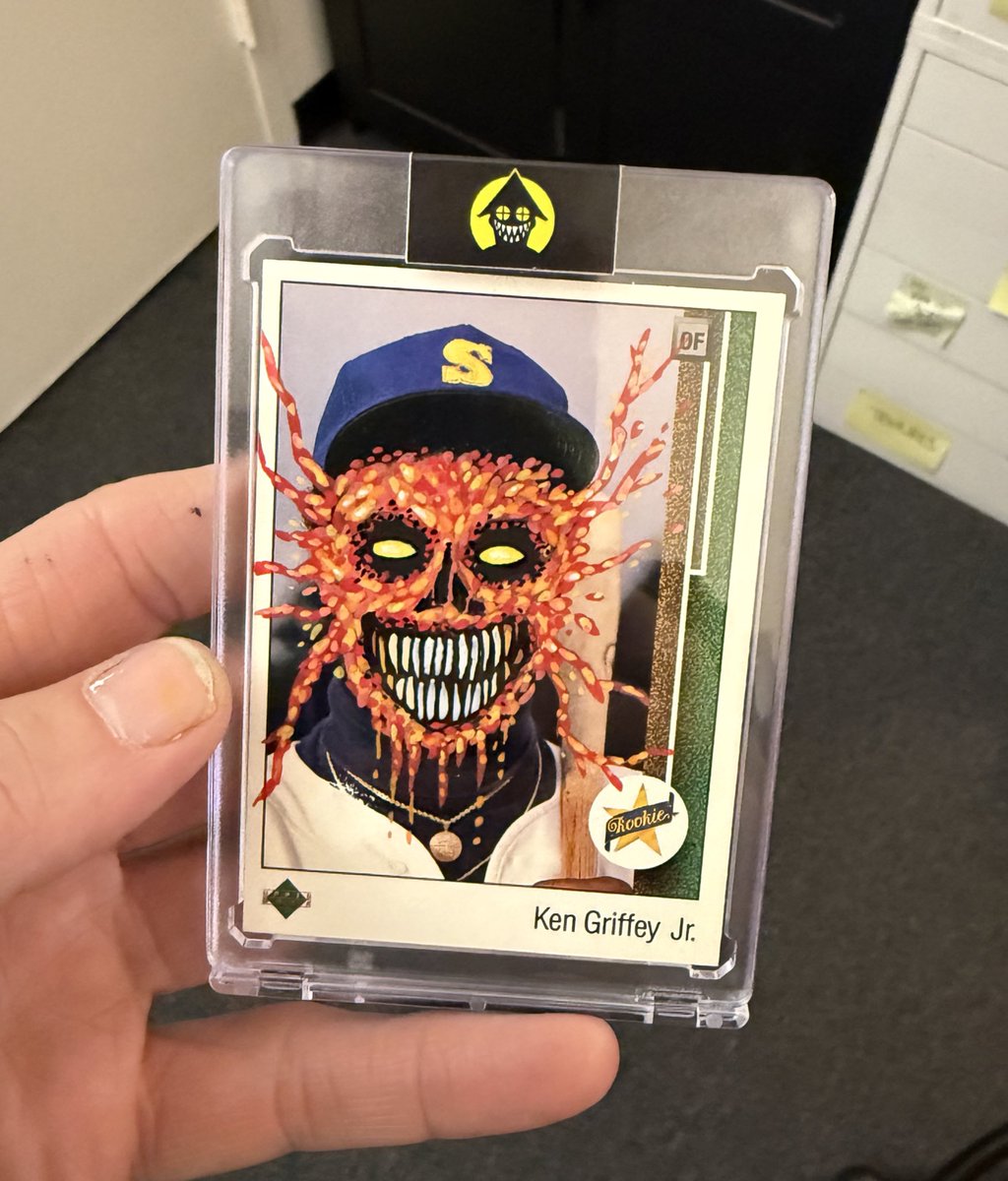 Alex Pardee tweet media