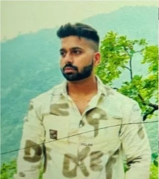 25 வயதான டிஜிட்டல் கலைஞர் தருண் குமார், ஹோலி கொண்டாட்டத்தின் போது தனது 7 வயது மருமகள் தவறுதலாக ஒரு ஹிஜாப் அணிந்த பெண்மீது நிறம் தூவிய சம்பவத்தை காரணமாக்கி இஸ்லாமிய தீவிரவாதிகளால் கொடூரமாக தாக்கப்பட்டு உயிரிழந்தார்.😢😢😢

முதலில் அந்த ஹிஜாப் அணிந்த குடும்பத்தினர் தருணின்