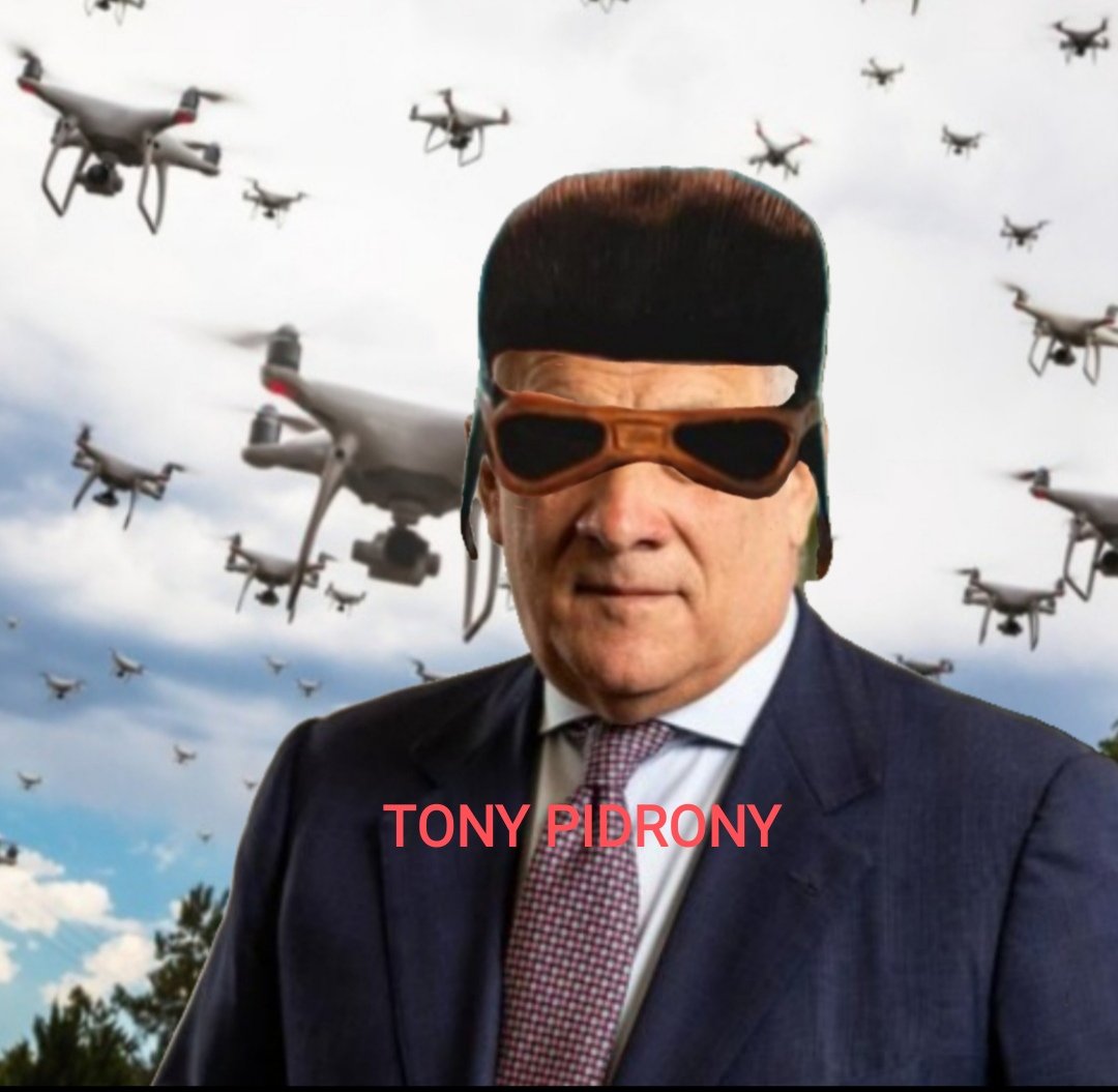 #Tajani è una fabbrica di meme