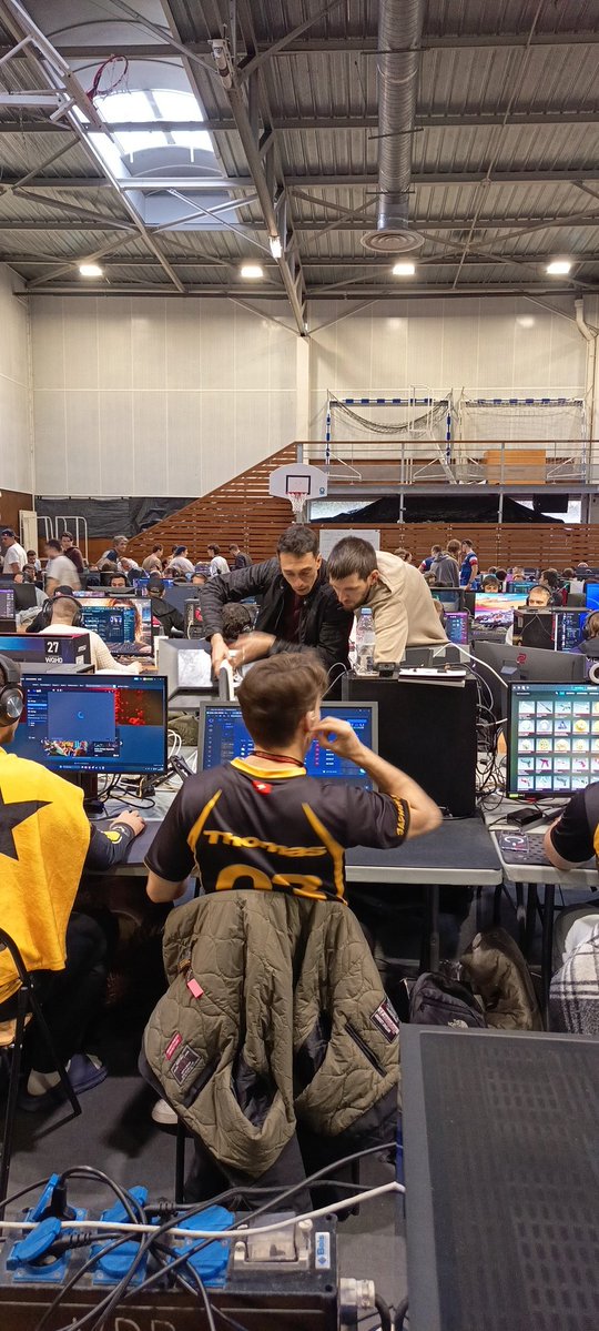 SuperVodka tweet media