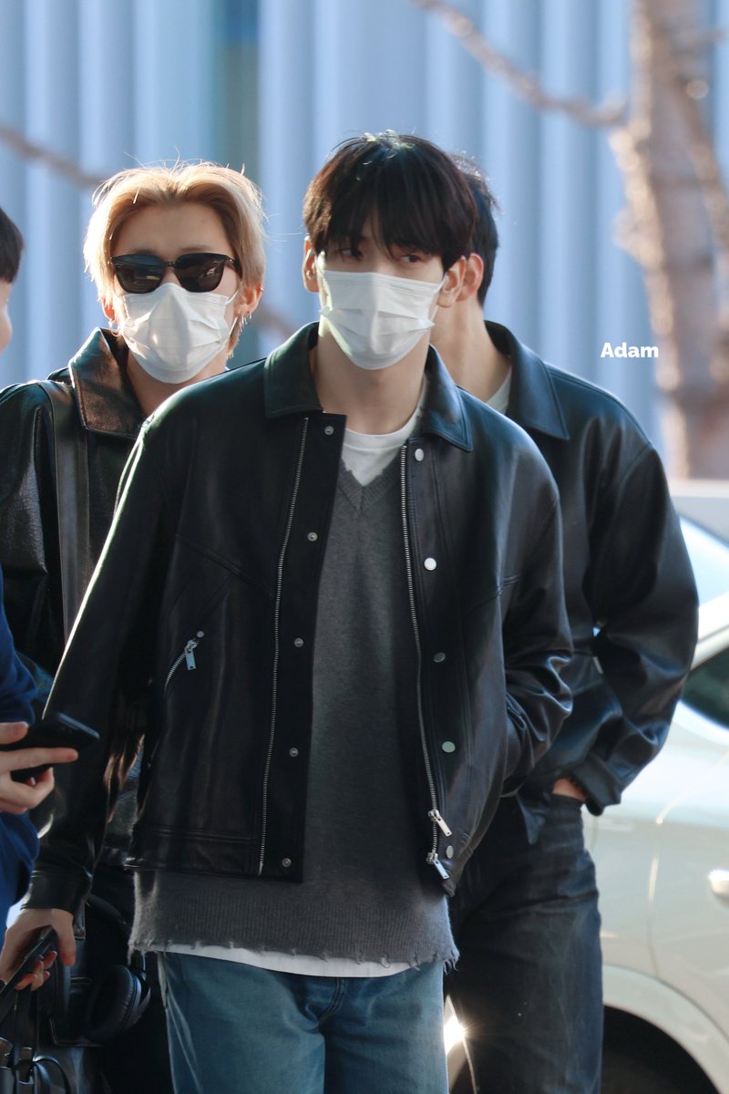 Adam_1205 tweet media