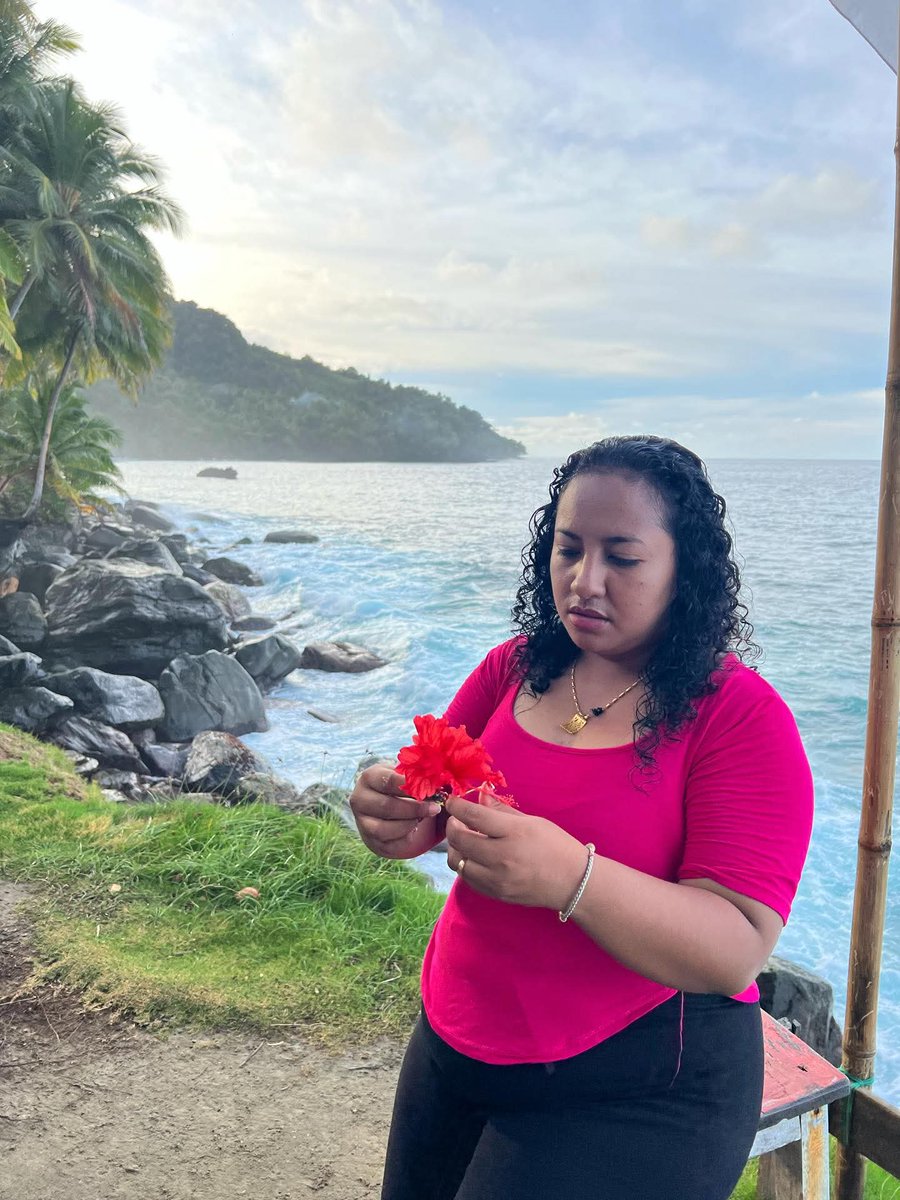 mawar tak berduri tweet media