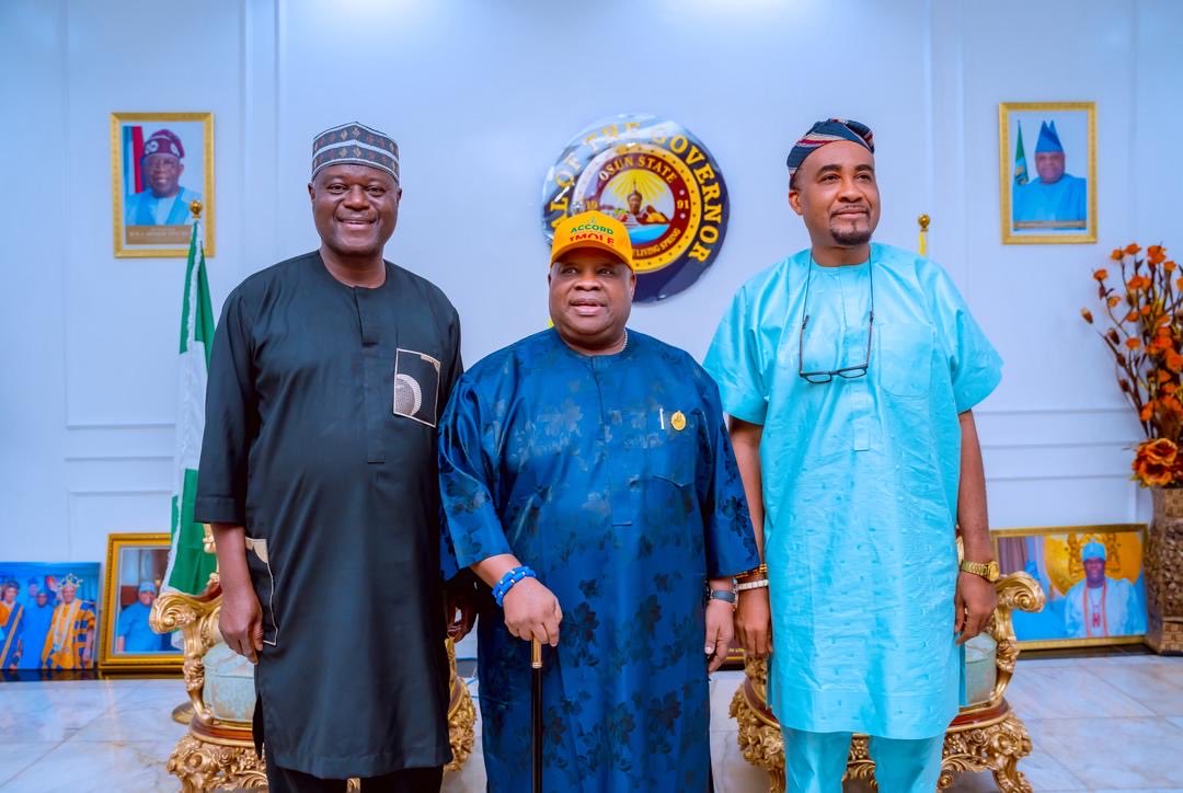 Osun_State_Gov's tweet photo. Governor Adeleke Hails MDCN's Final Full Accreditation to UNIOSUN

● As MDCN says UNIOSUN is now at par with UNILAG, OAU, ABU, and others.

OSOGBO - 07/03/2026 - https://t.co/fRzeiXKpdK 

Governor Ademola Adeleke has commended the Medical and Dental Council of Nigeria (MDCN) for granting full and final accreditation for the Osun State University to graduate medical students under seven years of commencement.

The governor gave the commendation when he hosted the Registrar of the Council, Professor Fatimah Kyari and the accreditation team at the Government House in Osogbo on Friday evening..

Professor Fatimah Kyari who was represented by the Deputy Registrar, Dr. Nnaemeka Nwakanma lauded Governor Ademola Adeleke for doing the unusual in the provision of necessary tools that is required for the final full accreditation of the College of Medicine of UNIOSUN in a record seven years. 

Dr. Nwakanma wondered how the Governor was able to take the university to the current enviable state in just three years, the result of which is the final full accreditation for the State owned University.

"This team has just approved and granted final full accreditation to the medical school. It didn't come easy". 

According to him, the Medical and Dental Council of Nigeria since its establishment in 1963 has never compromised standards in the regulation of training of medical personnel that will be of export quality in Nigeria.

He said "until three months ago, Obafemi Awolowo University admission quota was 100 which was what was approved for UNIOSUN in 2023".

"University of Lagos that was established in the '60s has 150 admission quota for medical students till date despite its decades of existence. Sir, the oldest University in Nigeria, the 76 year old University of Ibadan that was ranked No 4 in Commonwealth nations in the 70s has a quota capacity of 180, even though the University limited their capacity to 120".

The Registrar of the Medical and Dental Council of Nigeria said "the requirements considered in allocating admission quota include the manpower, human resources available, capacity of the facilities, laboratories, the state of the art facilities in the hospitals, if they have what it takes to train students".

The council accreditation team said they were impressed with the new hospital they saw. They therefore congratulate the Governor on the completion and handing over of the ultramodern Teaching Hospital donated to the state by the Alakija family. 

"In a bid to encourage Your Excellency because of your huge investment in tertiary education especially, medical college, MDCN has not only granted full final accreditation for the College of Medicine in UNIOSUN but also placed the University at par with the training capacity of the University of Lagos and other big universities you can think of Nigeria, which is 150.