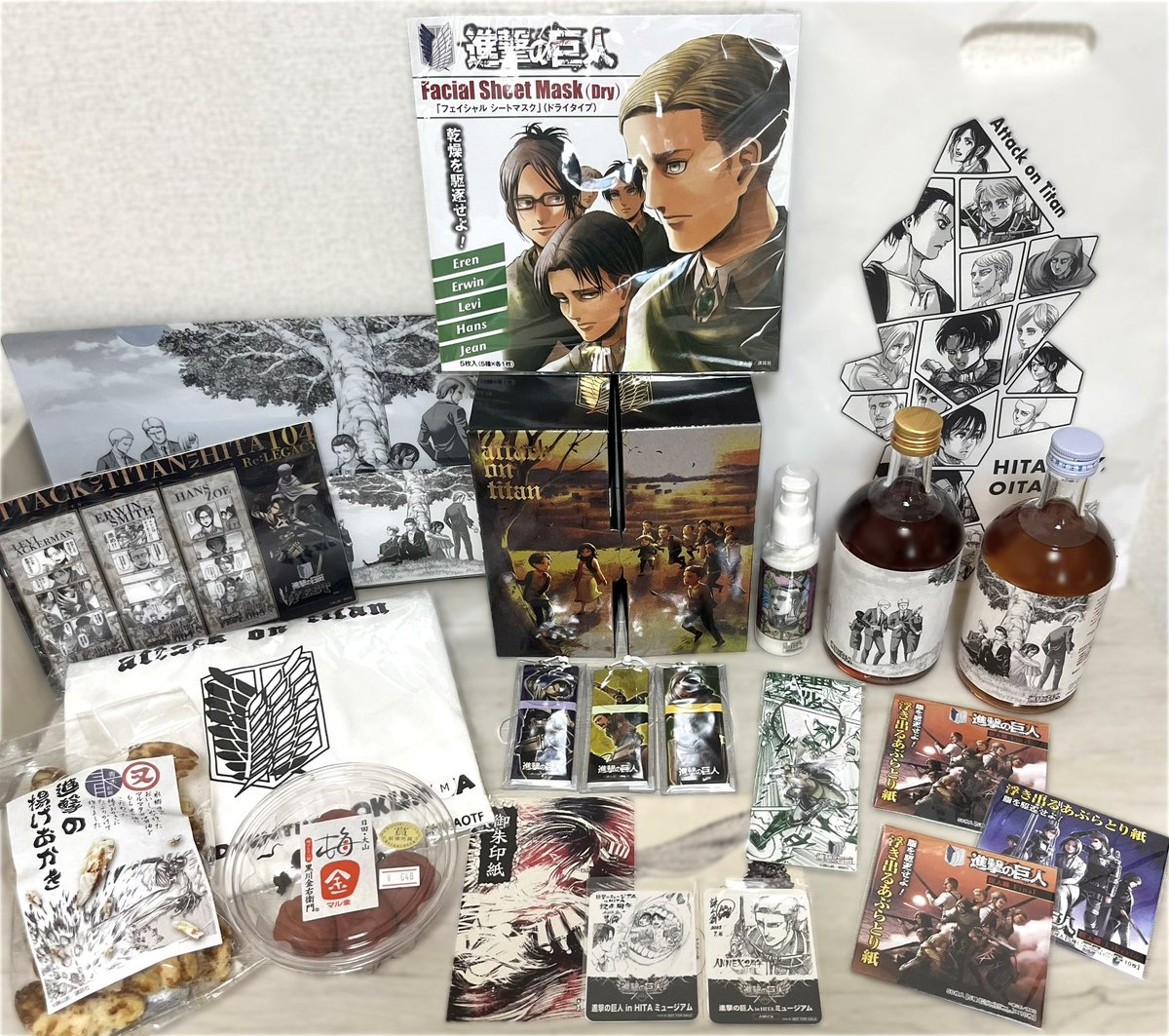 ◼︎日田レポ⑤_お土産《その１》

ありがたいことに、お会いしたff様からも
いくつか手土産をいただきまして…
心から感謝申し上げます🙇🏻‍♀️✨

購入するグッズはあらかじめ決めており、
衝動買いをせずに済みました！計画通り😏