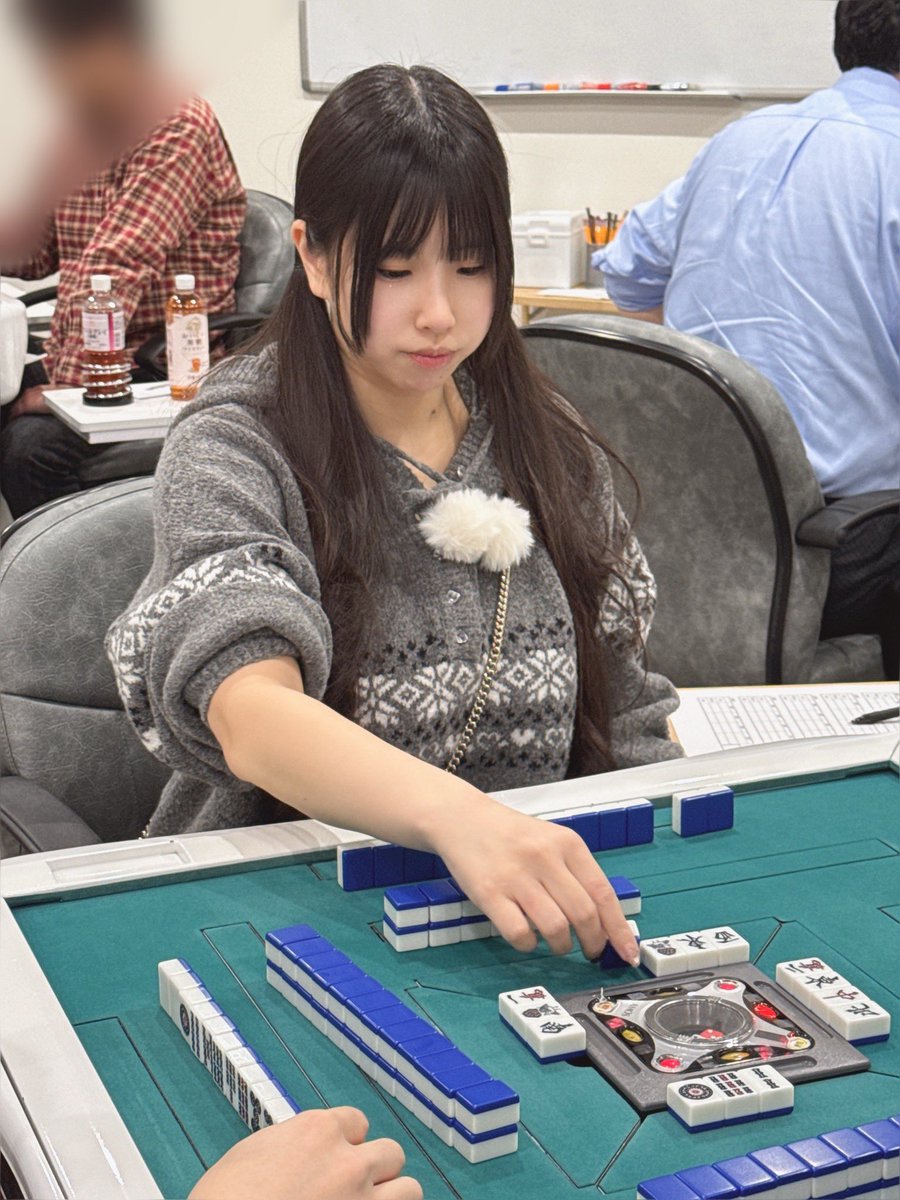 【最高位戦北海道プロアマリーグ2026】
第1節 1回戦開始しました。

スポットゲスト：
第26期女流名人
羽月 まりえプロ

＜予選リーグシステム＞
最高位戦ルール
全8節
1節につき4回戦（60分+1局）
自動配牌を採用
全8節中、4節以上参加者の中からポイント上位1名が決勝へジャンプアップ