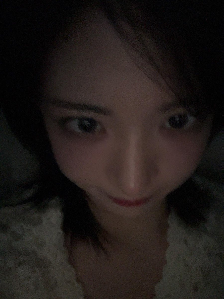 chaeng_1ng's tweet photo. 얼빡 이채영을 너무 아랑함.. 🩷 https://t.co/6sSQLGznv1