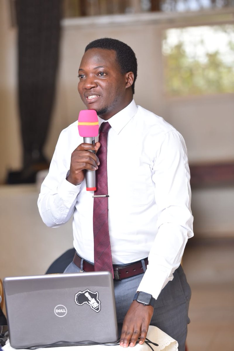 Rotaract District 9214 tweet media