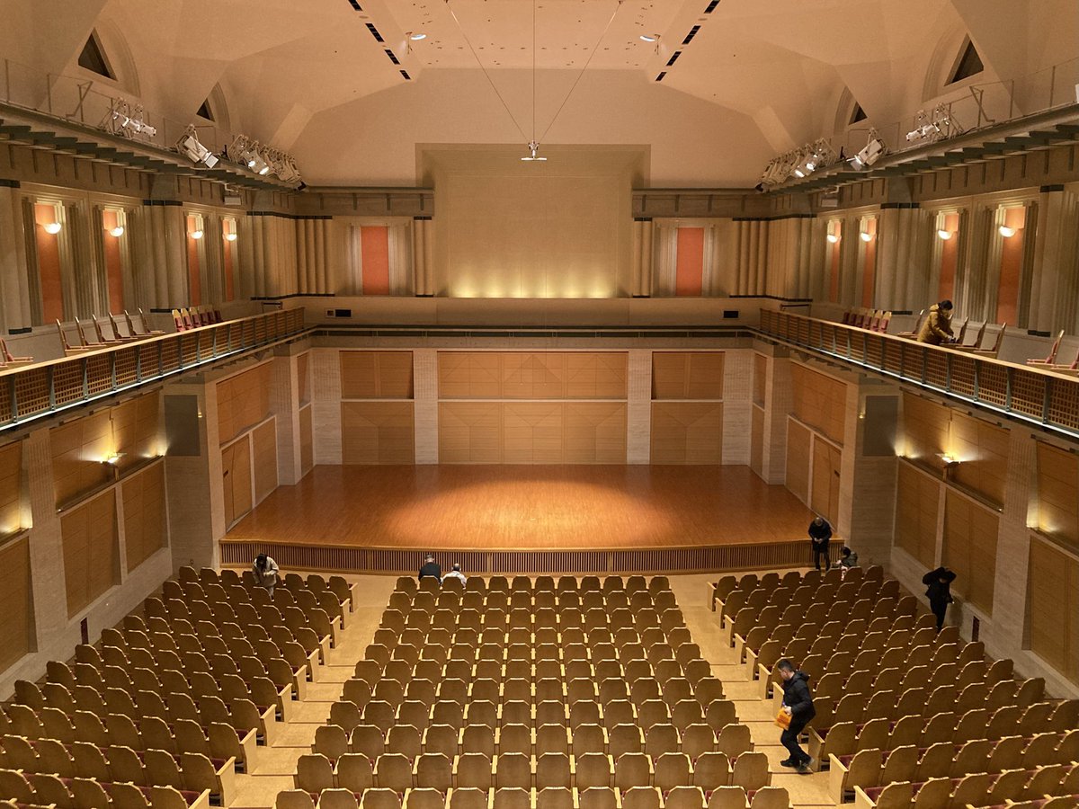 金川真弓さんは今最も旬なお一人。初のバッハサイクルが素晴らしくないはずがない。本当は明日の第3ソナタ目当ても、他と重複で行けず。第3ソナタの壮大で輝かしいフーガは、間違いなくこのサイクルのハイライトとなるはず。明日お時間ある方、響きの密度の高い与野の素晴らしいホールで是非。