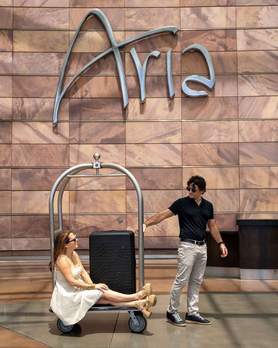 ARIA Resort & Casino tweet media