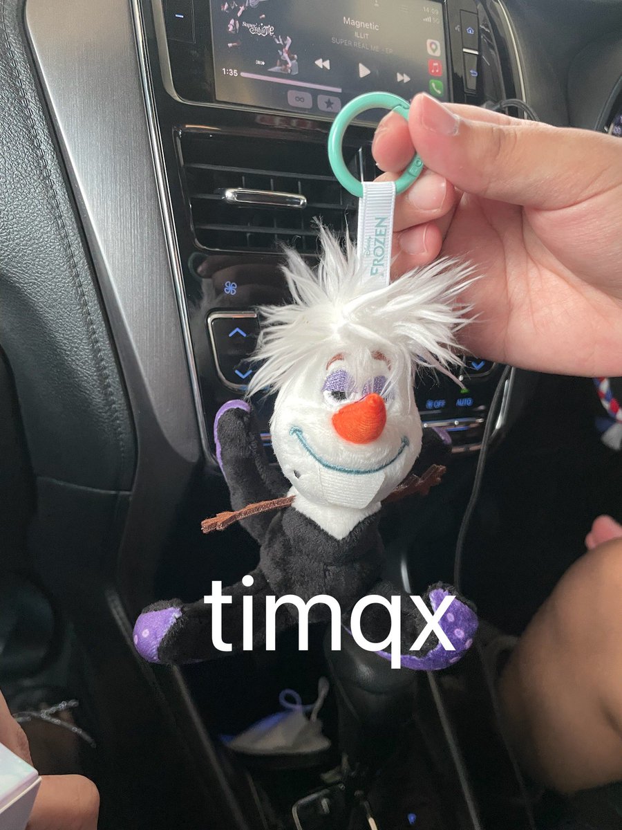 timqx_'s tweet photo. Olaf makro เออซูร่า 300 รวมส่งค่า
พร้อมกล่องเลยพึ่งแกะสดๆ #olaf #โอลาฟแม็คโคร #makro #กล่องจุ่มโอลาฟ #กล่องจุ่มดิสนีย์ https://t.co/9H1UX5ZJOG