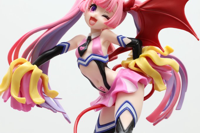 しかし原型は本当に素晴らしい…この原型で1/6スケールくらいで完成品フィギュアとして出してほしい 