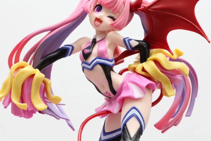 しかし原型は本当に素晴らしい…この原型で1/6スケールくらいで完成品フィギュアとして出してほしい
