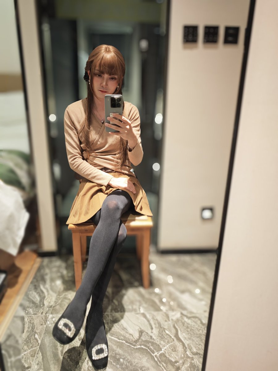 堕月 tweet media