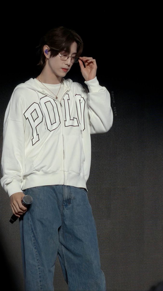 Worldwide Mark Tuan tweet media