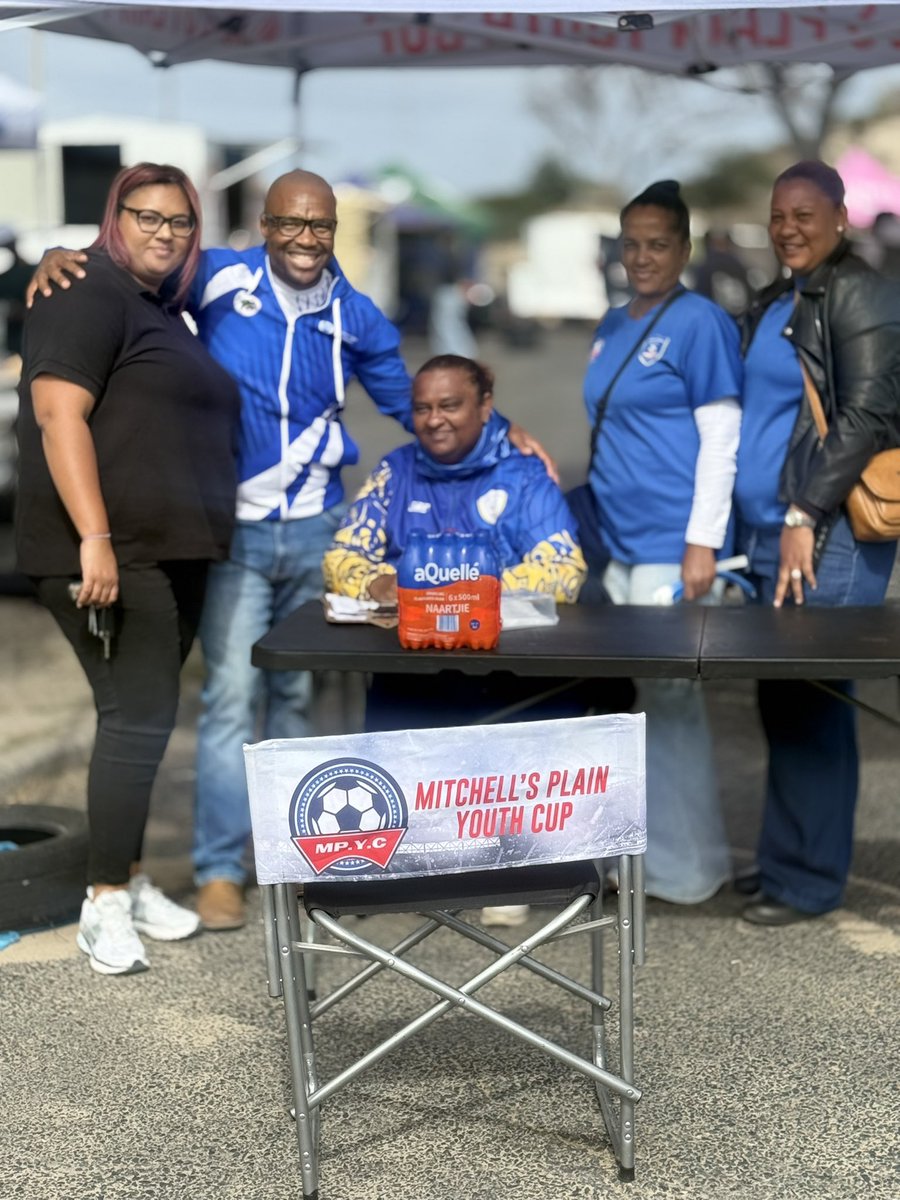 ricardomackenzi's tweet photo. The #MitchellsplainYouthCup at Lentegeur Sport Field in full swing! Young people participating in soccer!
From @StellenboschFC youth team to Mitchells Plain! It’s Lekker here!
Open till 20:00 PM tonight and tomorrow till 17:00 PM including a live band!
#visitmitchellsplain https://t.co/PwqrYYTyb7