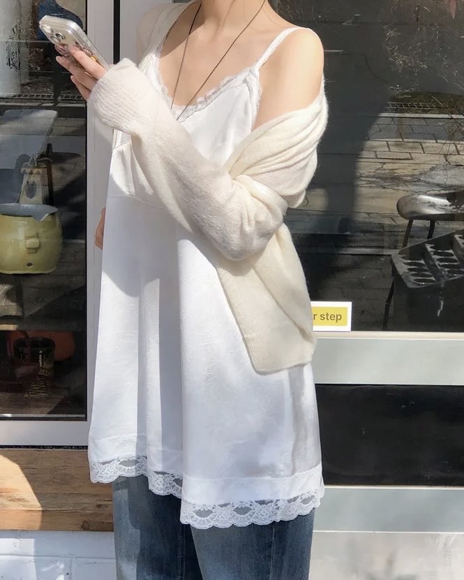 choluckygal's tweet photo. 봄에 입을 원피스 디깅중…🤍 https://t.co/RXdlLzqomO