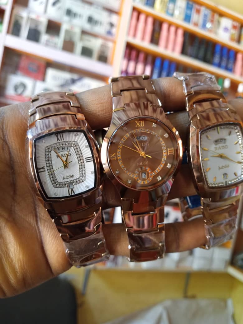RADO 
- stainless
- Long lasting
- Each piece of the strap can be sold
- different colors (golden, silver, white, black golden-silver)
- Elegant 

Price: N32,000
Delivery: Nationwide (charges apply)
DM/WhatsApp: 08138728448

Please repost