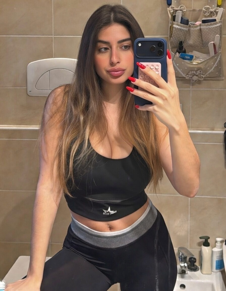 cansu hanımefendi diyeceksiniz 🦄 tweet media