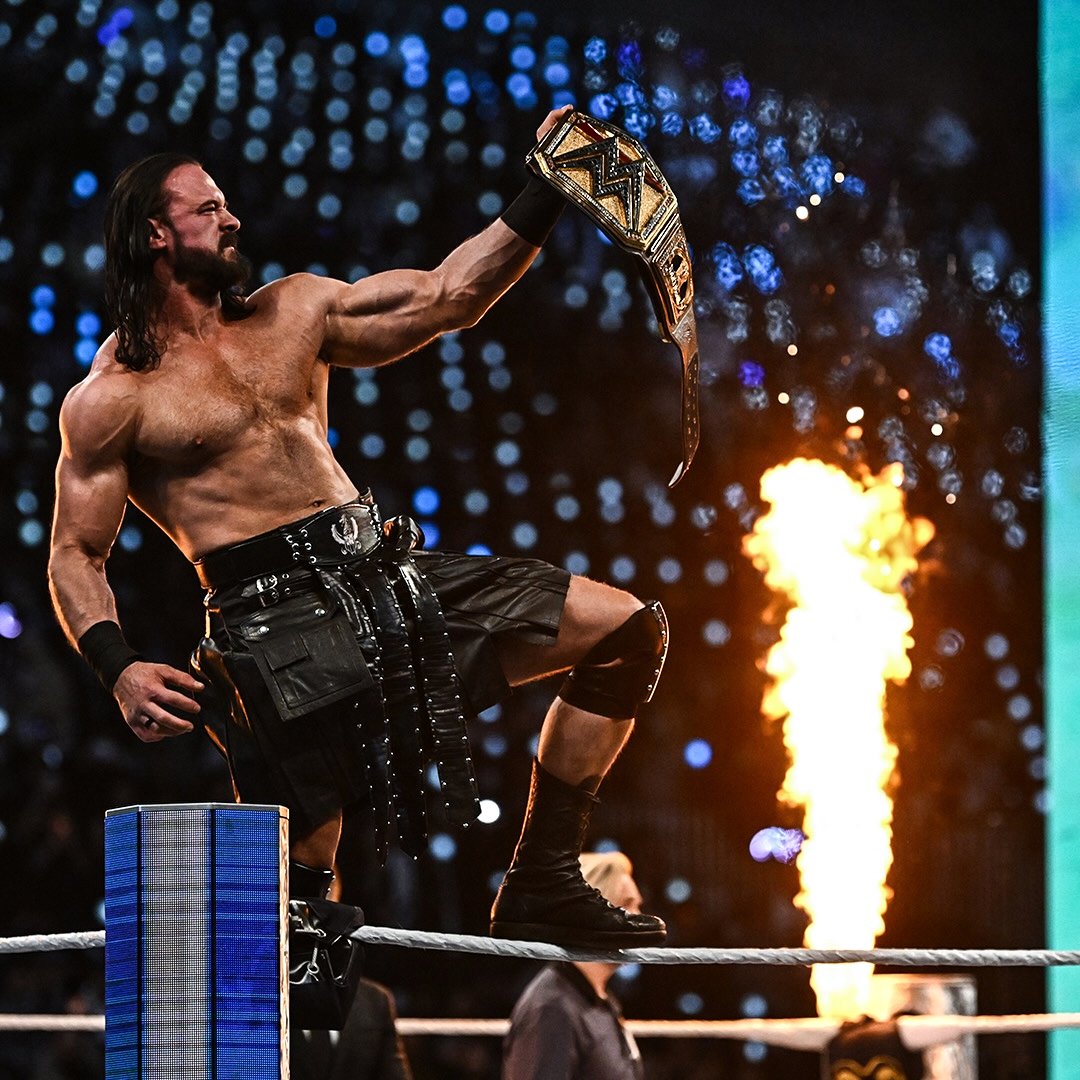 Univers Catch tweet media