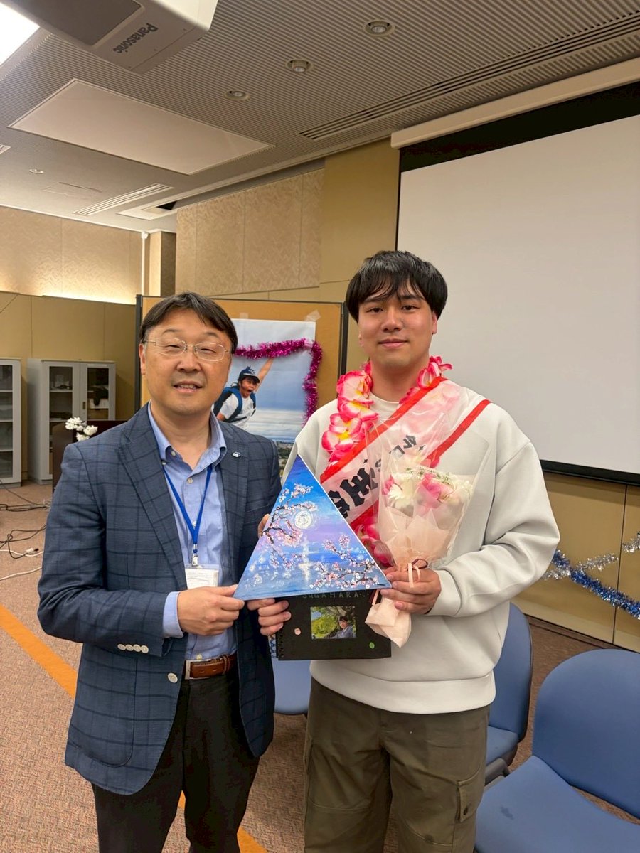 Mariaさん、菅原君の送別会を行いました。ともに過ごしたかけがえのない時間を思うと胸が熱くなります。今後のワクワクドキドキの社会人生活楽しみですね！