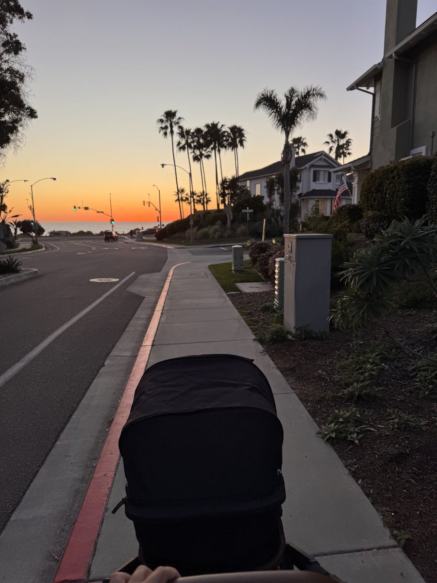 Options selling with Christian tweet media