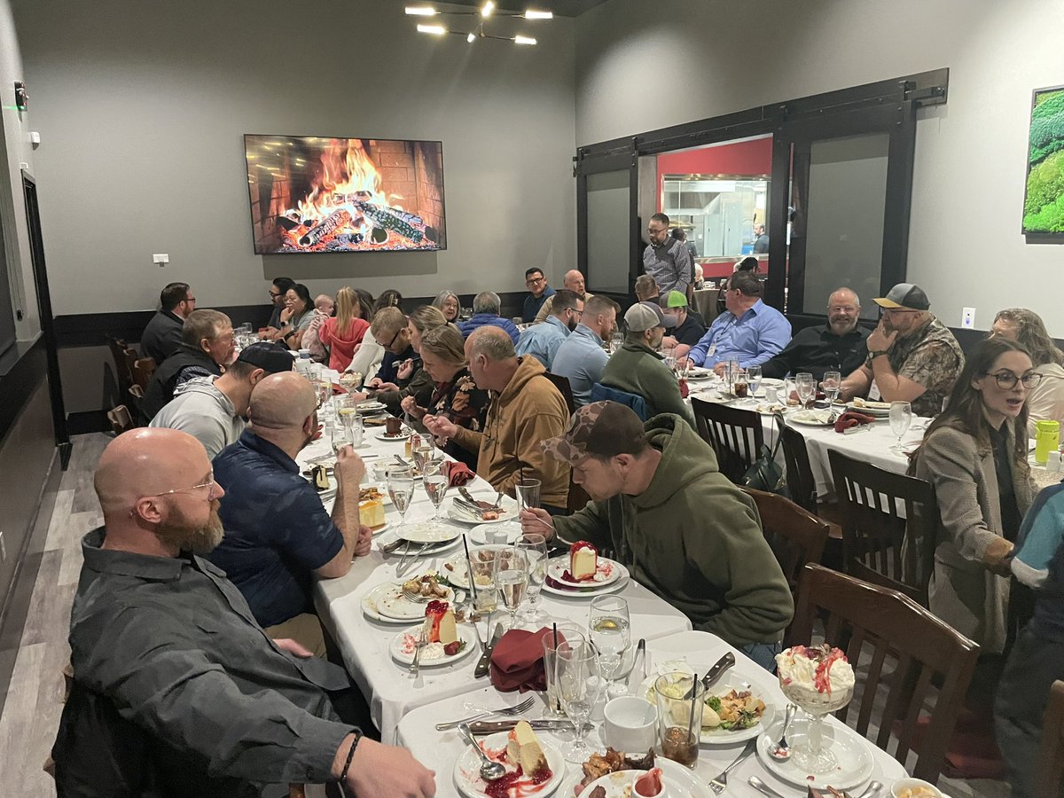 Send Network Montana tweet media