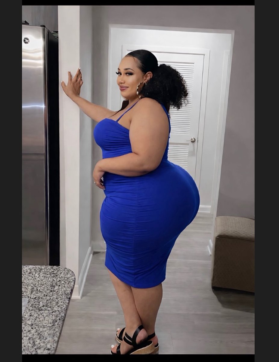PlusSizeHub_1's tweet photo. Luxe_Beauté https://t.co/lrucwtZCLU
