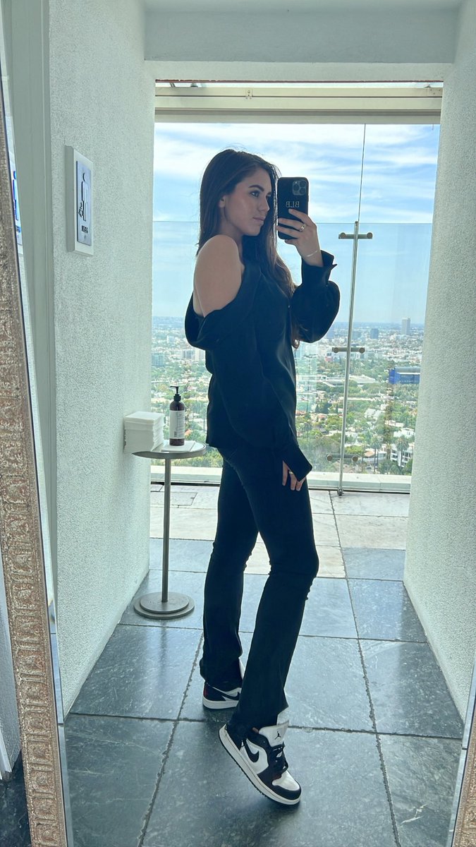 Brooke LeBlanc tweet media