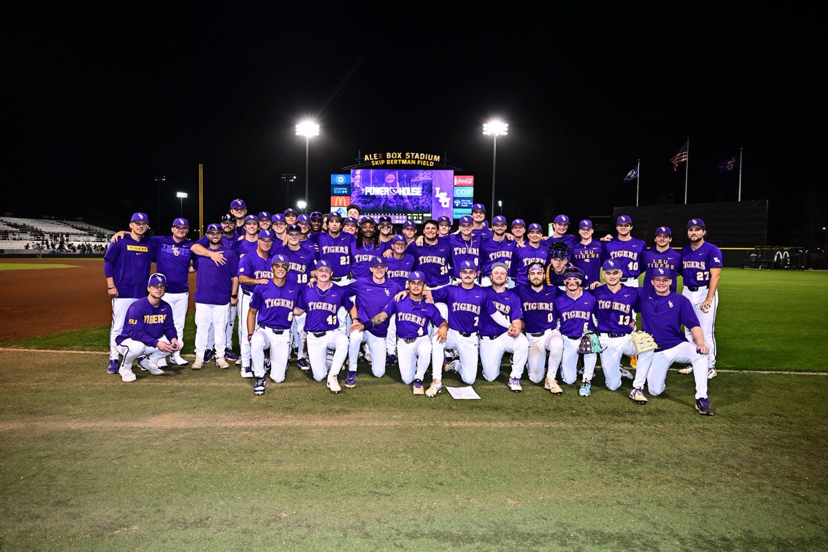 Jay Johnson tweet media