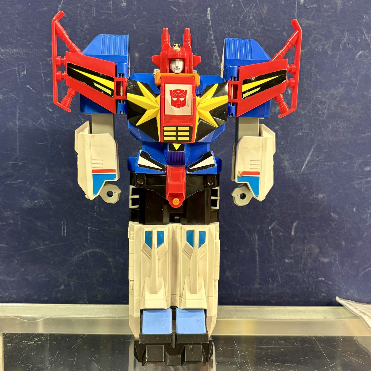 トランスフォーマー ザ・バトルスターズ より ⦿スカイギャリー #黄金