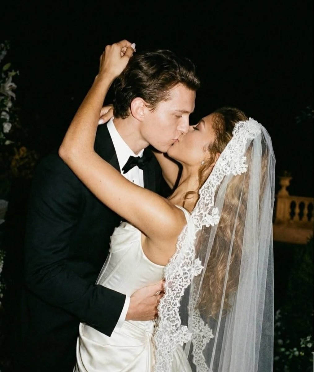 ashishK_tweets's tweet photo. After nearly a decade of friendship that began on the set of Spider-Man: Homecoming, Zendaya and Tom Holland are officially married. 

The two met while filming the 2016 Marvel film and built a close friendship, long insisting they were “just friends” despite fans spotting the chemistry. Their relationship went public in 2021, and since then they’ve supported each other at premieres, award shows, and life’s biggest moments.

From co-stars to lifelong partners — and yes, Holland once called her “my MJ.” ❤️