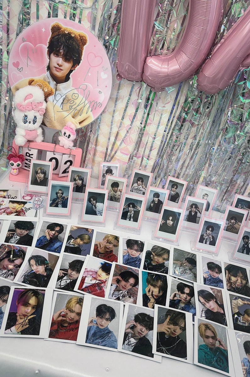 ri_min00's tweet photo. Happy Birthday 규민 🩵🩵🩵
めちゃめちゃかわいい〜〜🤩
#HAPPYGYUMINDAY #규민 #ギュミン
#다이다이だいすき규민くん️ https://t.co/AZPJNEdNmP