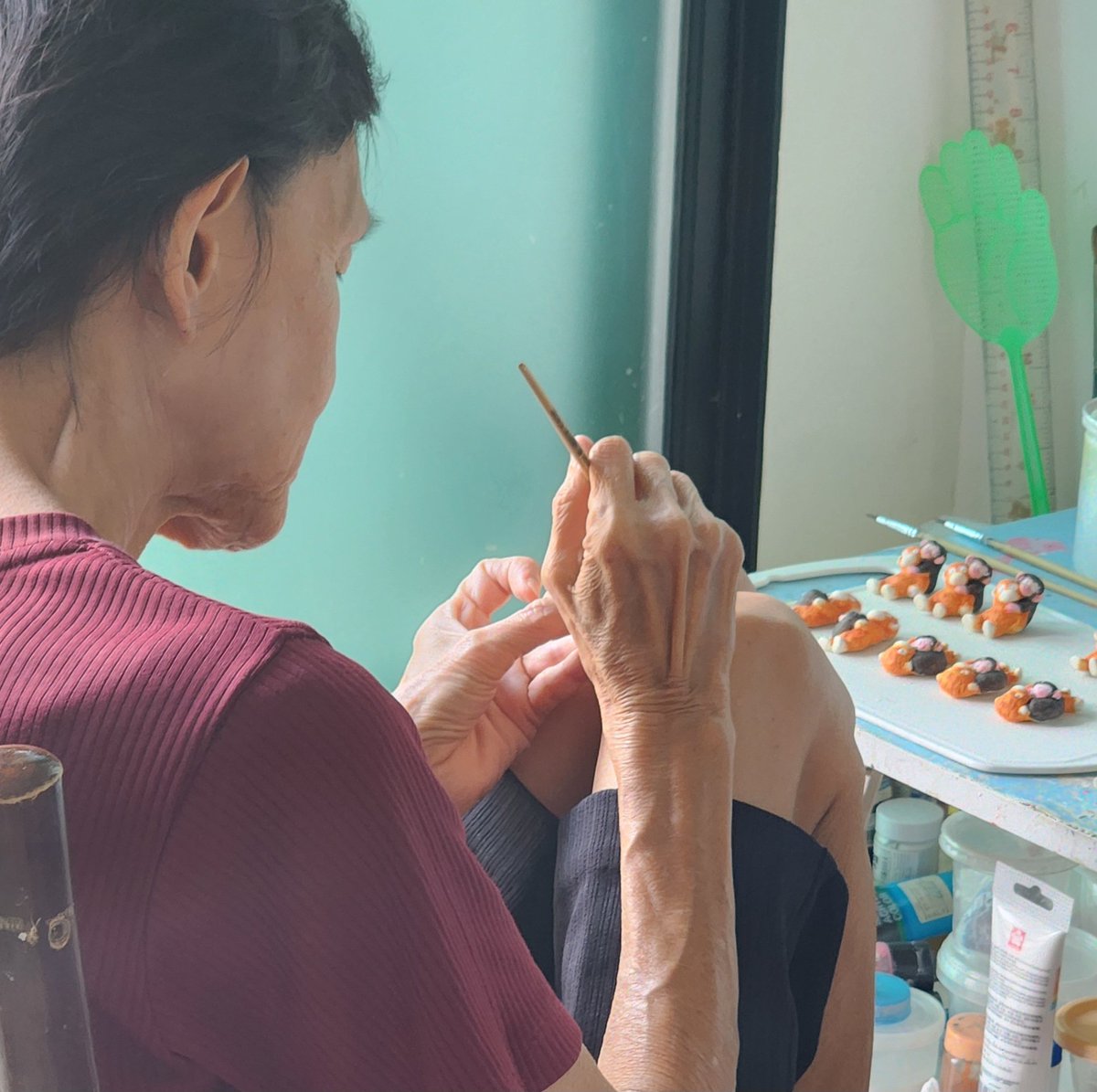 ที่งาน #cq9 มีงานปั้น พั้นช์คุงโดยคุณป้าเรามาแจมด้วยค่ะ จำนวนจำกัด~ คุณป้าตั้งใจมาก