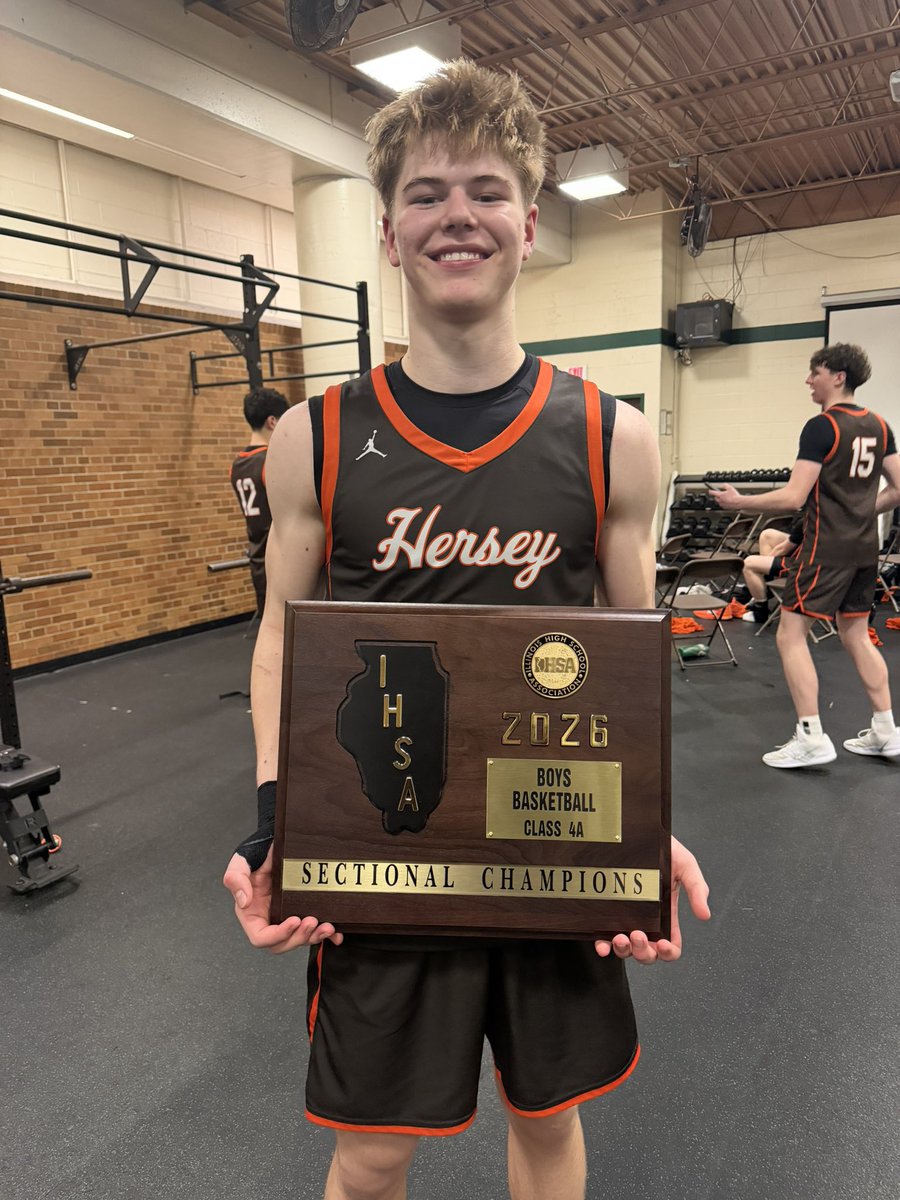 Jake Nawrot tweet media