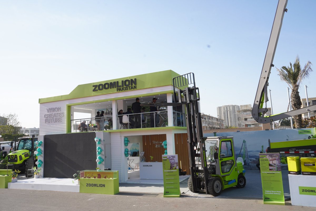 BuildAsia's tweet image. Spotlight on @Zoomliontech as a 𝐆𝐨𝐥𝐝 𝐒𝐩𝐨𝐧𝐬𝐨𝐫 at the 19𝐭𝐡 𝐁𝐮𝐢𝐥𝐝 𝐀𝐬𝐢𝐚 𝐈𝐧𝐭𝐞𝐫𝐧𝐚𝐭𝐢𝐨𝐧𝐚𝐥 𝐄𝐱𝐡𝐢𝐛𝐢𝐭𝐢𝐨𝐧 𝐚𝐧𝐝 𝐂𝐨𝐧𝐟𝐞𝐫𝐞𝐧𝐜𝐞𝐬! 📸

#BuildAsia #ExhibitionSuccess #ConstructionIndustry #Innovation #zoomlion #BuildAsia19th