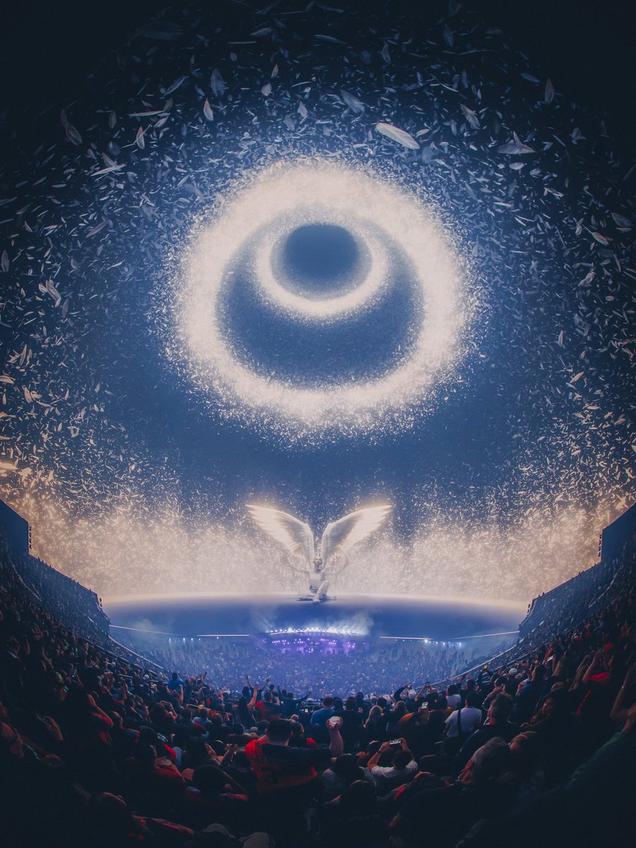 Festseasonmedia's tweet photo. This was ILLENIUM at Sphere 🐦‍🔥

(📸 via @ILLENIUM) https://t.co/C7w4N0YA6f