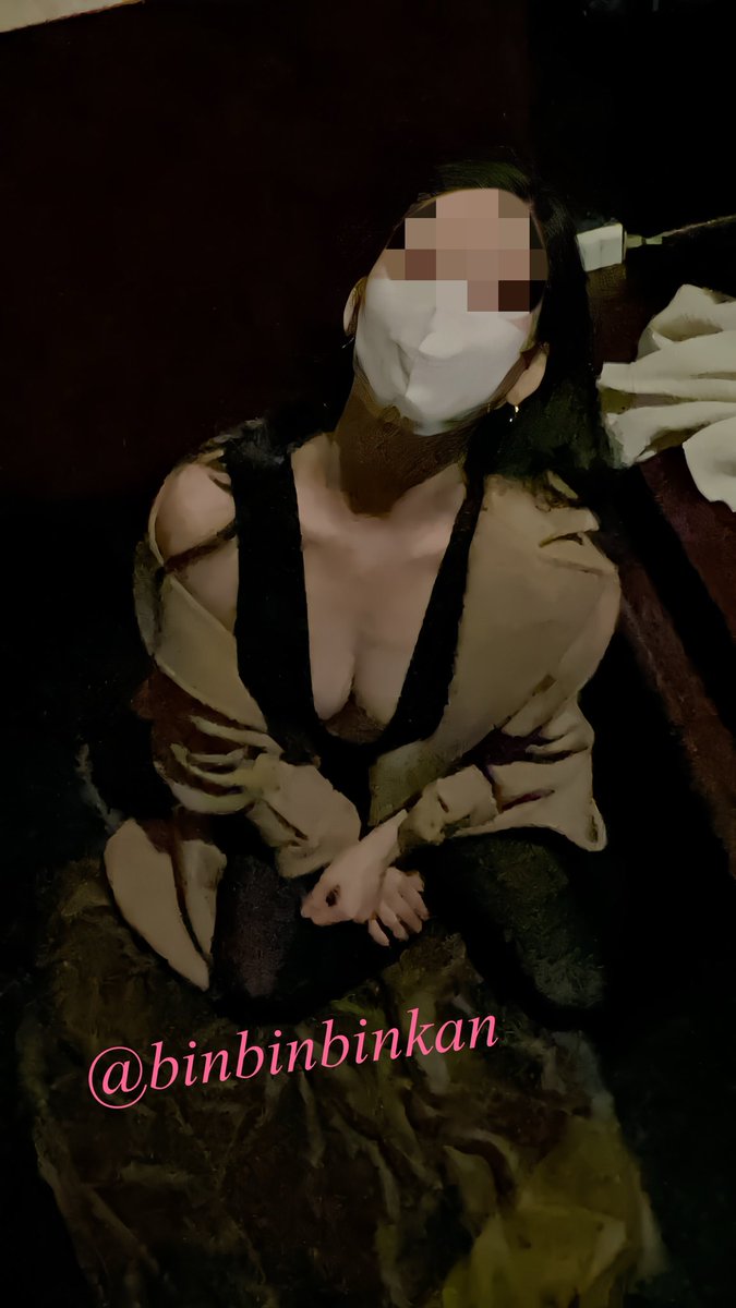 binbinbinkan's tweet photo. 恥ずかしがる妻🤭

ネカフェで。。Part.2

#エロ活 https://t.co/aMAfcpVlXQ