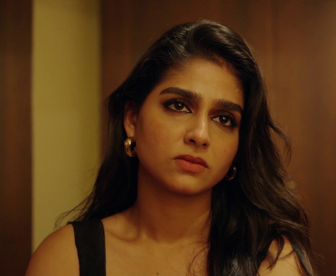 she looked so peak in this scene